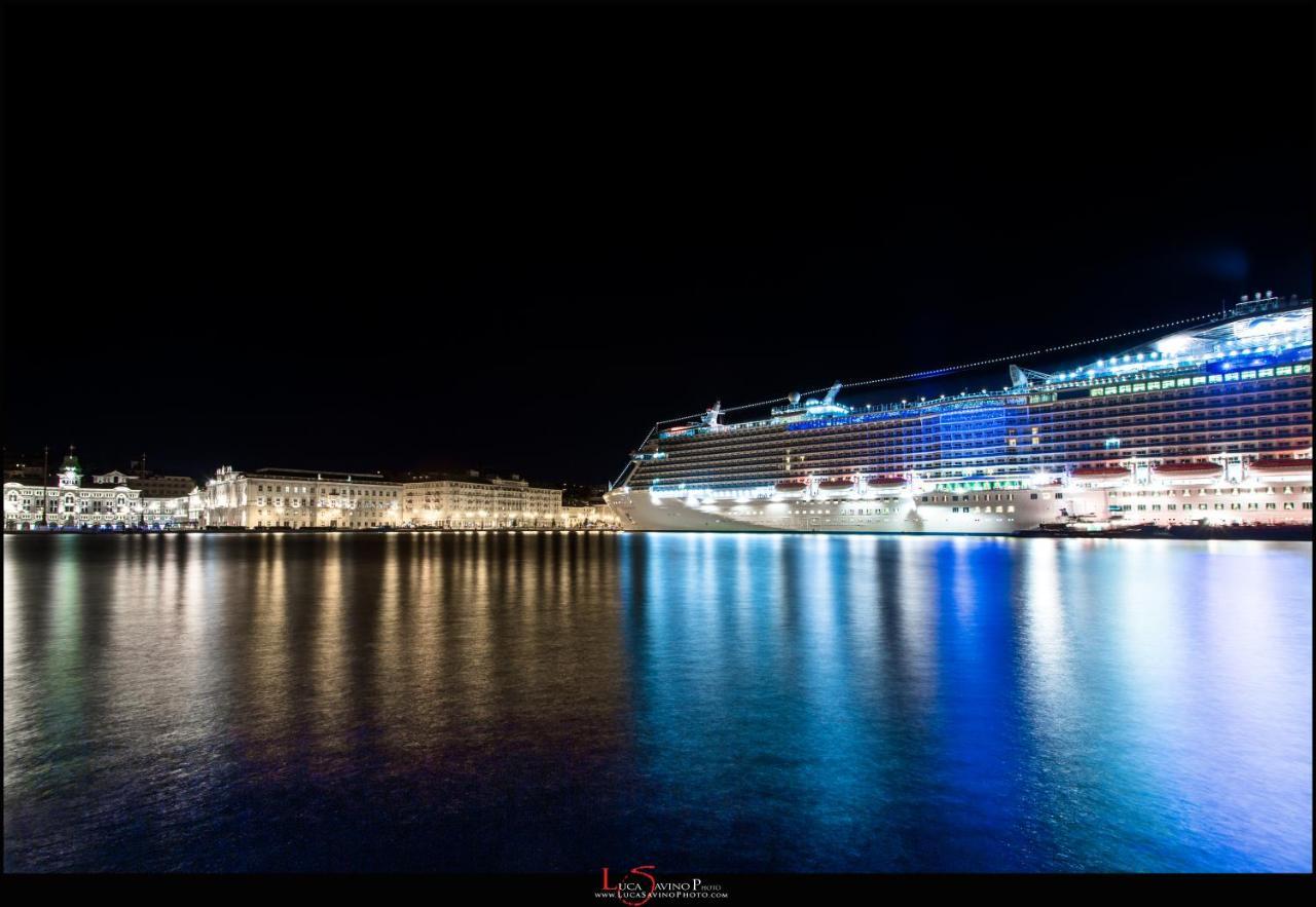 The House Of Joy - Luminoso - Clima - Balcone Apartment Trieste Exterior photo